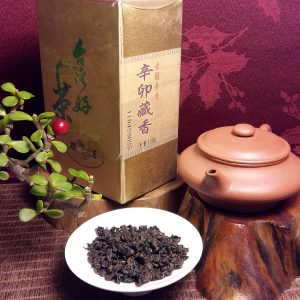 辛卯藏香150g/缶