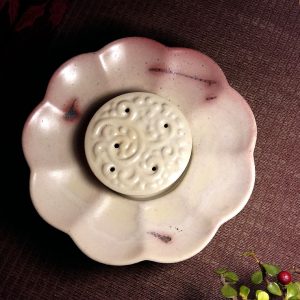 Q-10蓮花茶皿