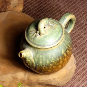玉湖窯陶壺F-23